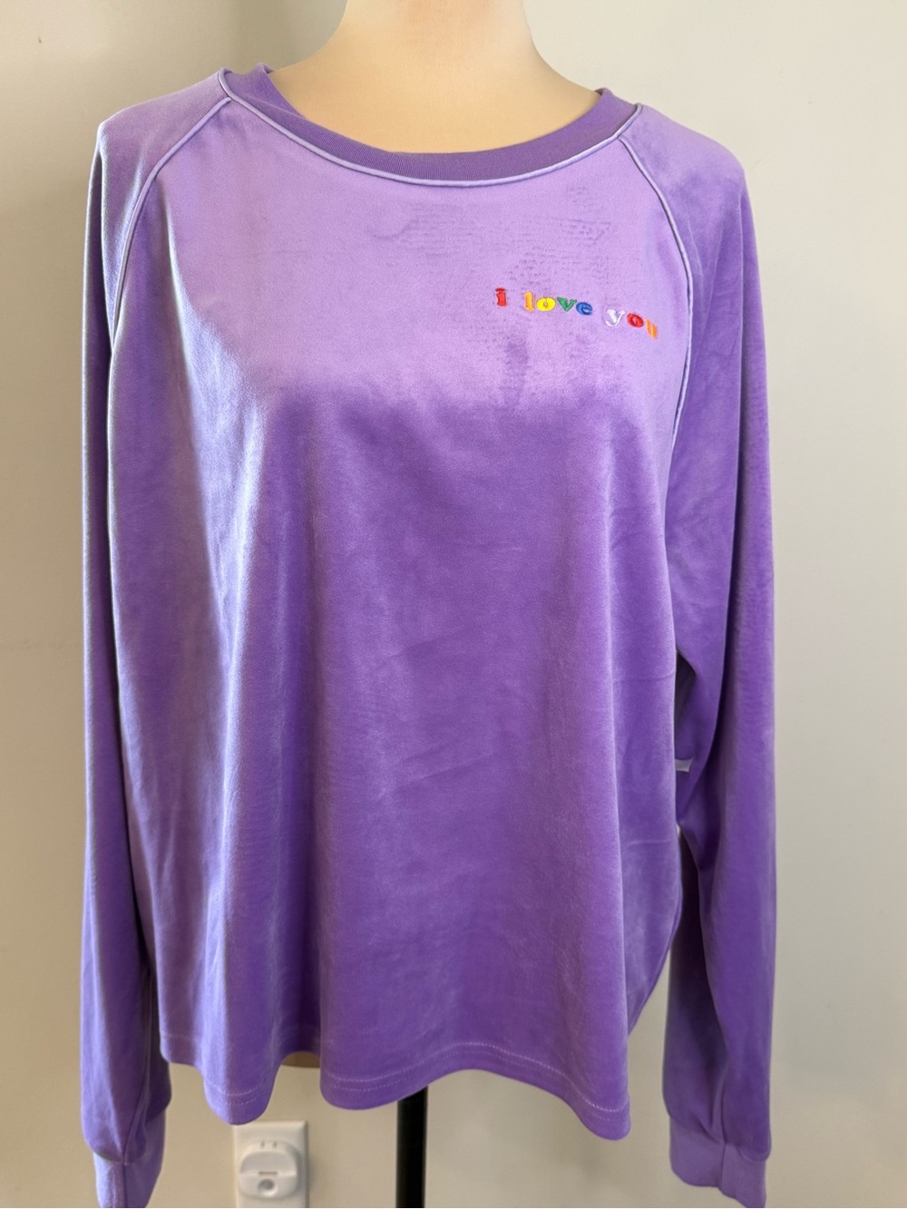 BP purple plush embroidered sweatshirt ‘I Love You’ SZ LG